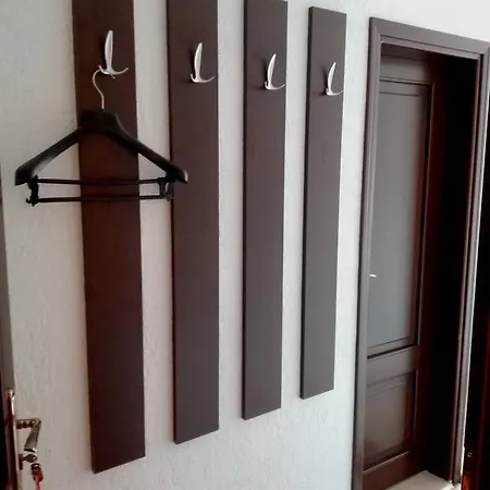 Vasilka Guestrooms *